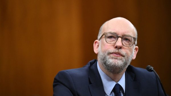 富灯网 美媒再传马斯克可能很快退出特朗普政府，美政府效率部潜在“接盘”人选曝光